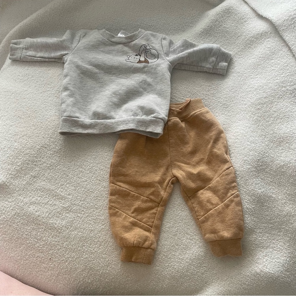 Disney Baby Winnie the Pooh and Friends Matching set